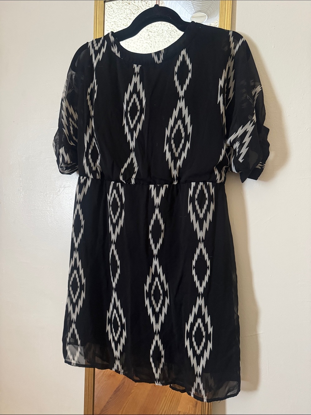 Bee Stitched Black and White Geometric Aztec Print Chiffon Dress
